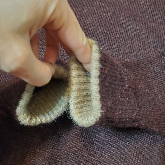 Peruvian Link "Auckland 1/4 zip sweater. 100% alpaga. Burgundy/black. Tan. S. - Picture 5 of 12